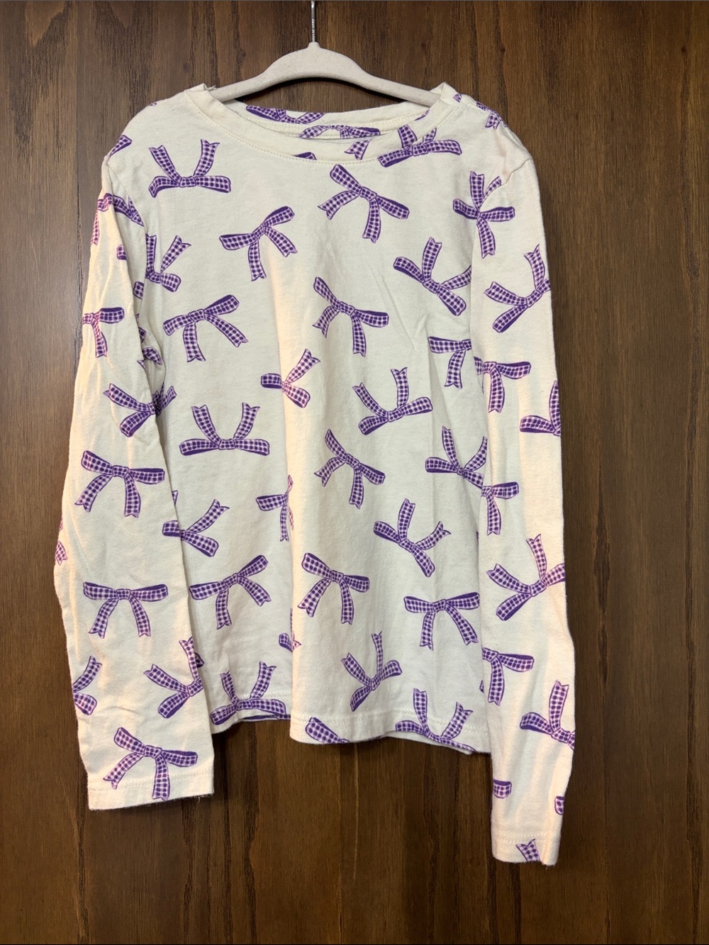 Old Navy White Long-Sleeve Tee with Purple Bow Print